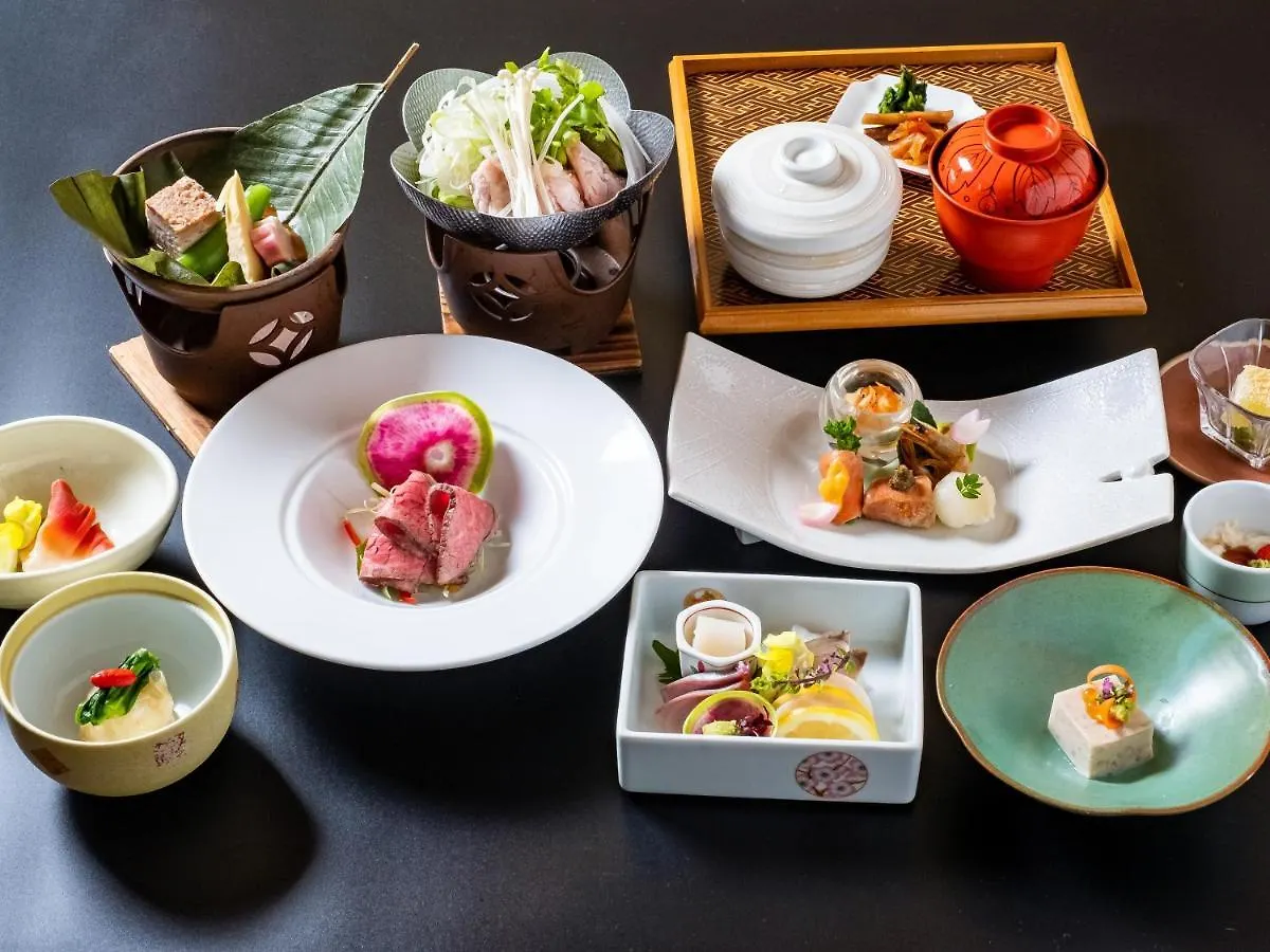 Hotel Shirayunoyado Yamadaya Hakone Gora 3*,