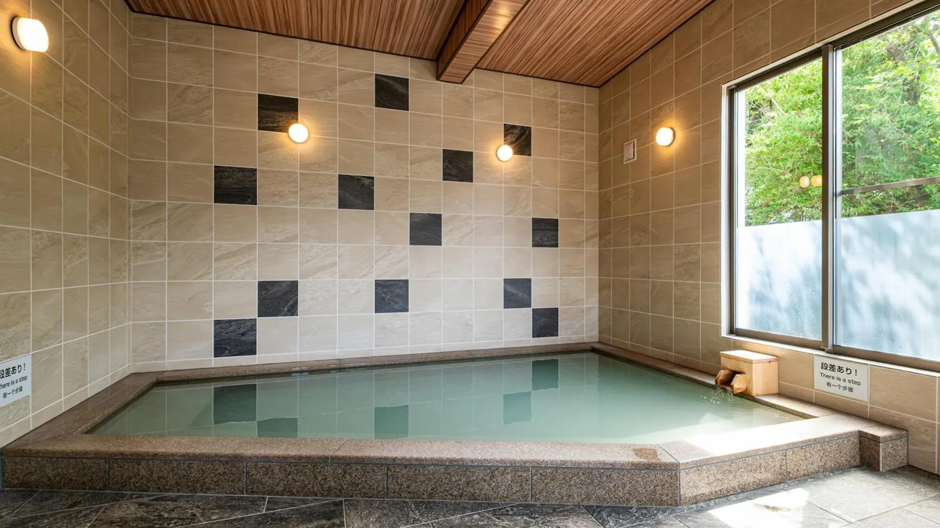 Ryokan (tradycyjny japoński pensjonat lub zajazd) Hotel Shirayunoyado Yamadaya Hakone Gora